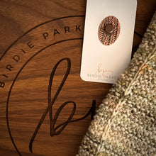 SHAWL SNUG